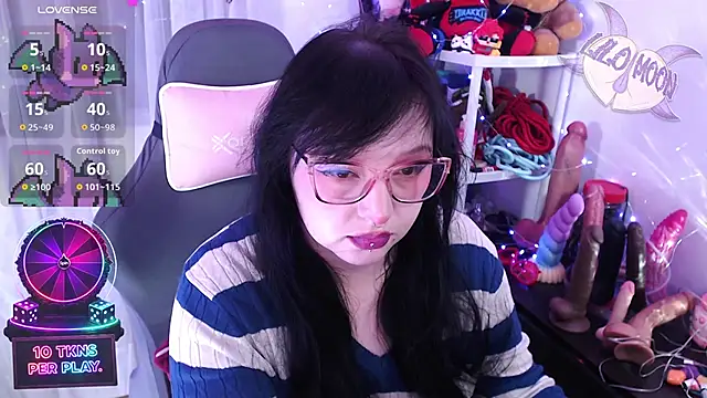 LiloMoon69 online show from 02.20.26