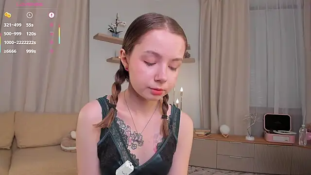 DominikaElis online show from 11.10.25