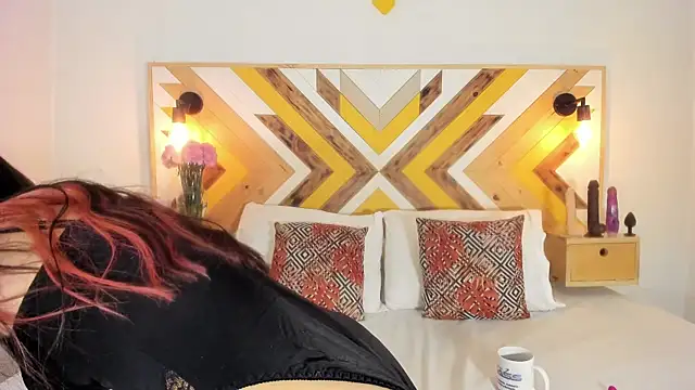 Snapshot of NicoleHaley chatting on 02.22.25 NicoleHaley online show from 02.22.25