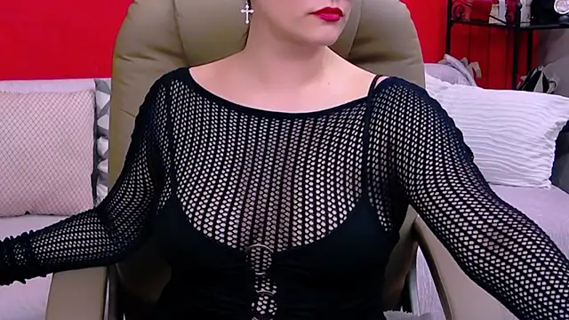 Snapshot of ChantalLion chatting on 02.08.25 ChantalLion online show from 02.08.25