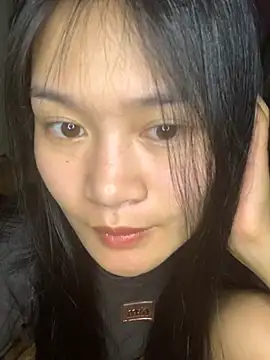 Snapshot of Zeni_fer chatting on 03.14.25 Zeni fer online show from 03.14.25