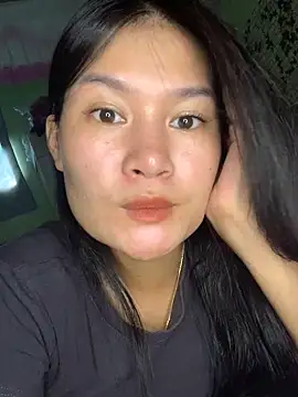 Snapshot of Zeni_fer chatting on 10.01.25 Zeni fer online show from 10.01.25