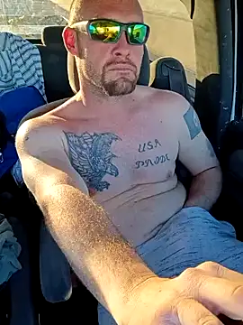 Snapshot of spuncock4u chatting on 02.28.25 spuncock4u online show from 02.28.25