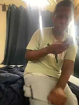 Snapshot of anubi0880 chatting on 12.20.24 anubi0880 online show from 12.20.24