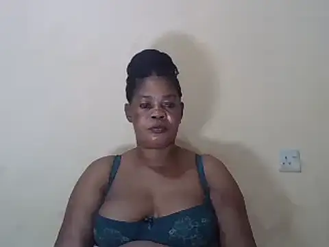 ANALQUEEN4 online show from 02.15.25