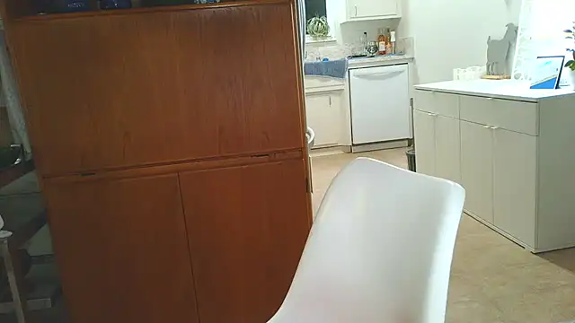 costanza7070 online show from 11.04.25