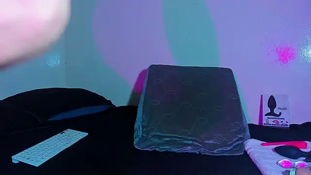 Piggy Eddy online show from 03.31.26