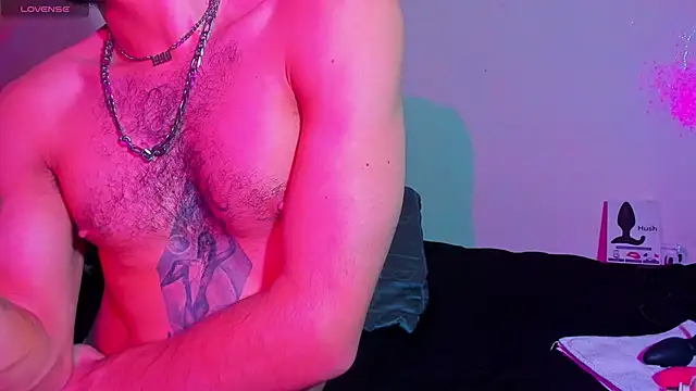 Piggy Eddy online show from 04.11.26