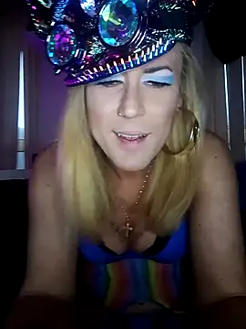 Snapshot of Connie_Pepper chatting on 01.01.25 Connie Pepper online show from 01.01.25