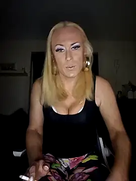 Snapshot of Connie_Pepper chatting on 01.23.25 Connie Pepper online show from 01.23.25