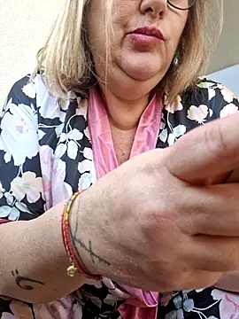 Snapshot of Mara-24 chatting on 02.28.26 Mara-24 online show from 02.28.26