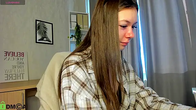 Snapshot of Nicole_Charm chatting on 06.30.26 Nicole Charm online show from 06.30.26