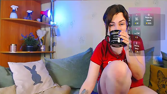 Snapshot of Caroline1995 chatting on 10.25.25 Caroline1995 online show from 10.25.25