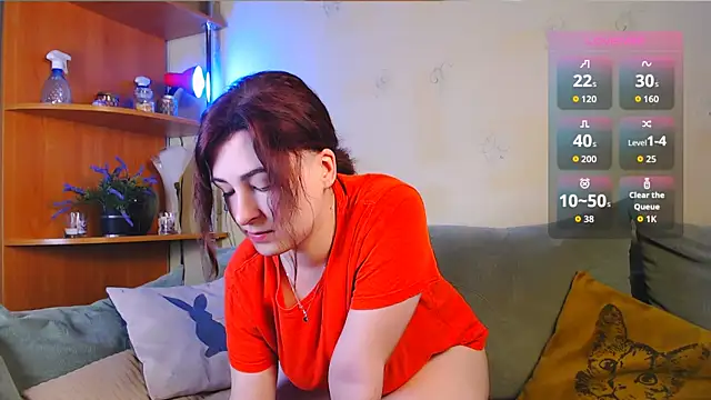 Snapshot of Caroline1995 chatting on 12.02.25 Caroline1995 online show from 12.02.25