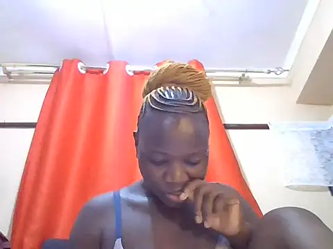 Snapshot of Prety_petty chatting on 07.14.26 Prety petty online show from 07.14.26
