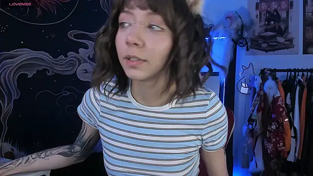 Alicedangerrr online show from 04.14.26