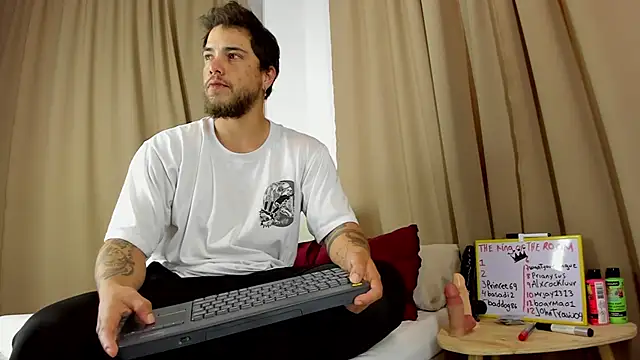 Beard xox online show from 01.25.25