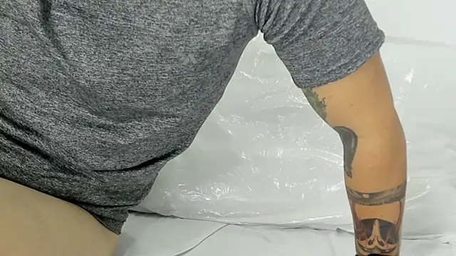 Beard xox online show from 10.29.25