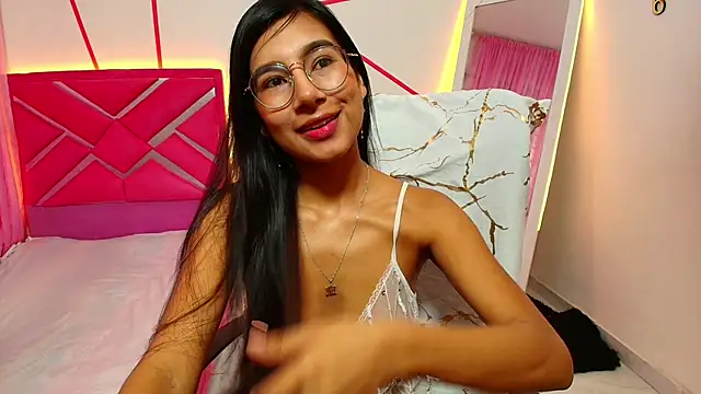 Snapshot of _Jessi29_ chatting on 12.05.24  Jessi29  online show from 12.05.24