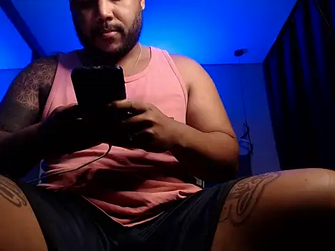 Ale Mineiro online show from 04.13.26