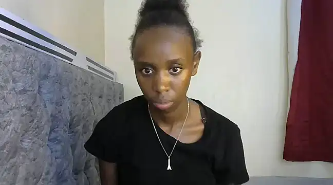 Snapshot of Little_miss_charming chatting on 01.30.25 Little miss charming online show from 01.30.25