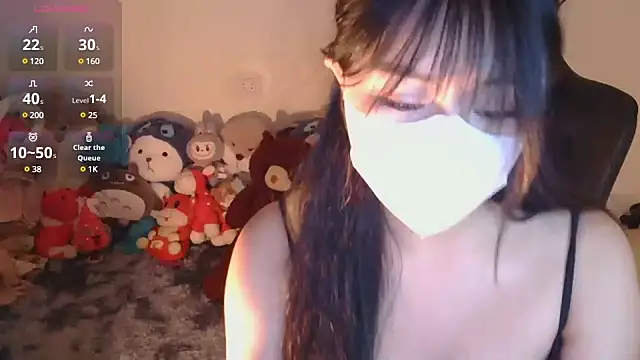 Snapshot of TimmyZi chatting on 12.09.24 TimmyZi online show from 12.09.24