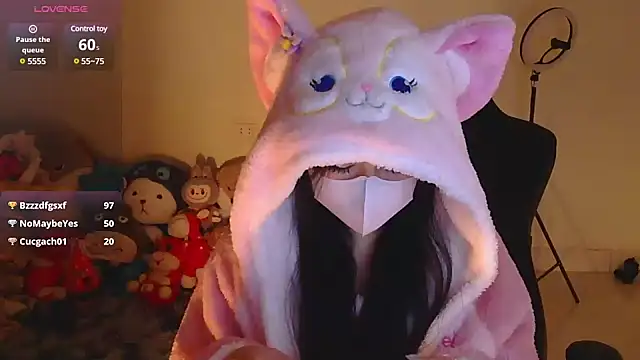 Snapshot of TimmyZi chatting on 12.09.24 TimmyZi online show from 12.09.24