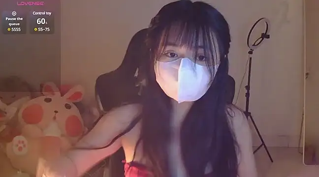 Snapshot of TimmyZi chatting on 01.14.25 TimmyZi online show from 01.14.25