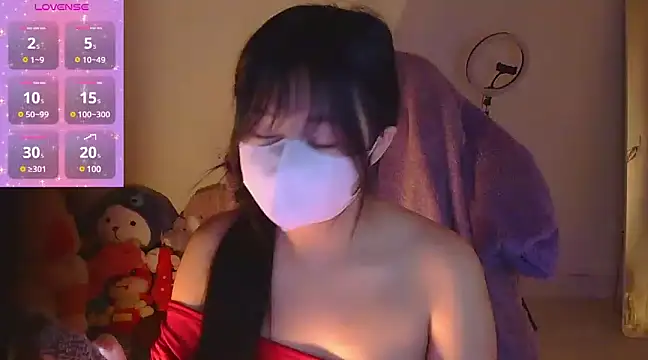 Snapshot of TimmyZi chatting on 01.21.25 TimmyZi online show from 01.21.25