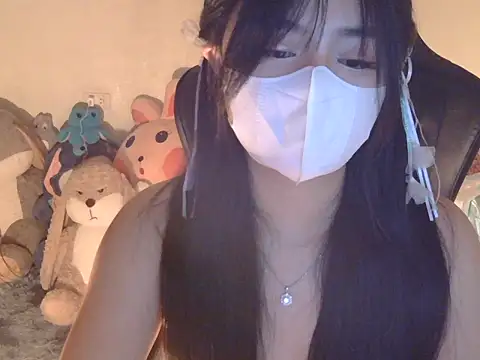 Snapshot of TimmyZi chatting on 02.19.25 TimmyZi online show from 02.19.25