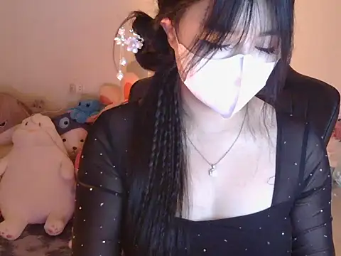 Snapshot of TimmyZi chatting on 02.23.25 TimmyZi online show from 02.23.25