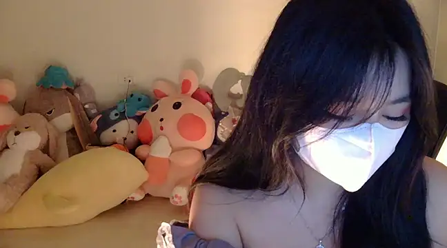 Snapshot of TimmyZi chatting on 03.21.25 TimmyZi online show from 03.21.25