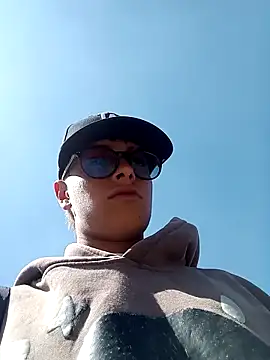 Cuervo maniaco online show from 01.18.25