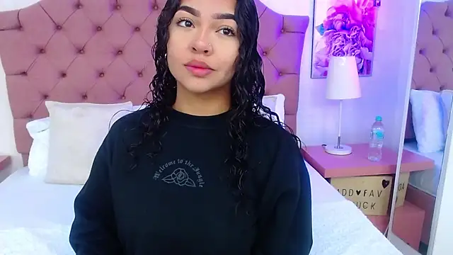 VictoriaBlakee online show from 03.21.25