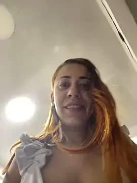 Snapshot of AnnbellaRosse chatting on 02.15.25 AnnbellaRosse online show from 02.15.25