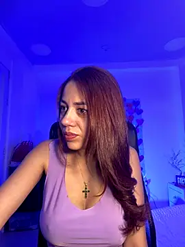 Snapshot of AnnbellaRosse chatting on 09.13.25 AnnbellaRosse online show from 09.13.25