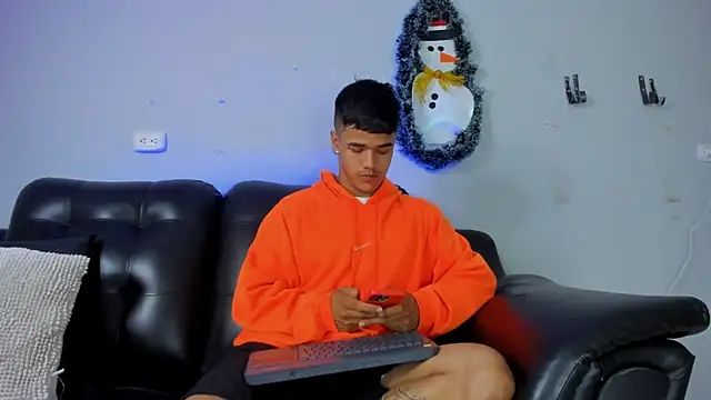 Rob saenz  online show from 12.21.24