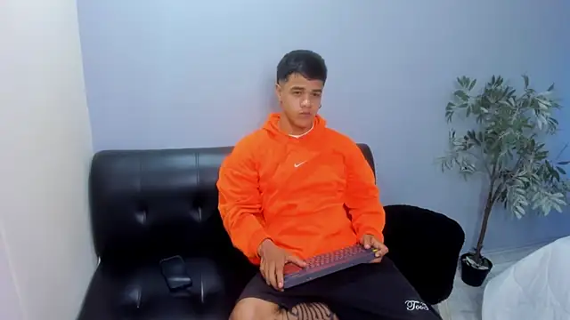 Rob saenz  online show from 03.07.25