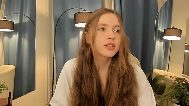 MaryannSoftt online show from 12.04.25