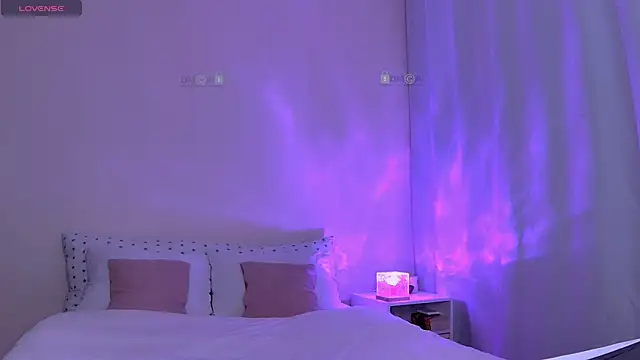 StacyWorry online show from 10.17.25