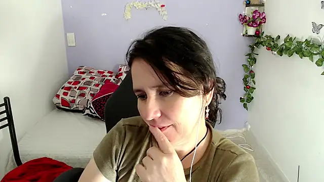 victoria jones online show from 01.28.25