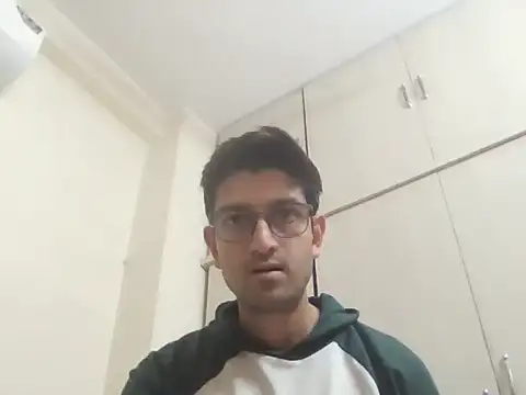 Snapshot of arjun_077 chatting on 11.21.25 arjun 077 online show from 11.21.25