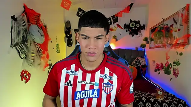 Damian latinxxx online show from 10.24.25