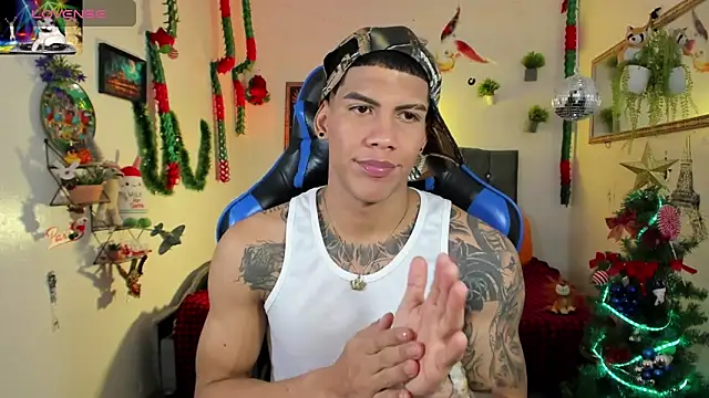 Damian latinxxx online show from 12.22.25