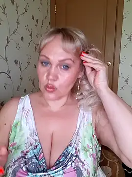 IsabellaBoni online show from 06.14.26