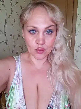 IsabellaBoni online show from 06.16.26