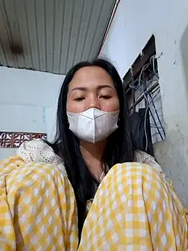 Baby-sexytits18 online show from 10.28.25