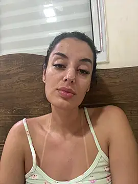 Snapshot of Catmila94 chatting on 02.27.26 Catmila94 online show from 02.27.26