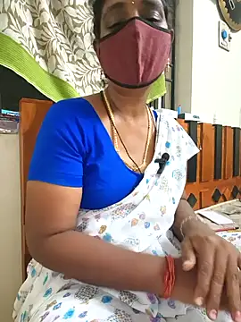 Snapshot of Tamil--Rani chatting on 01.26.25 Tamil--Rani online show from 01.26.25