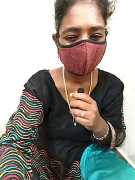 Snapshot of Tamil--Rani chatting on 02.05.25 Tamil--Rani online show from 02.05.25